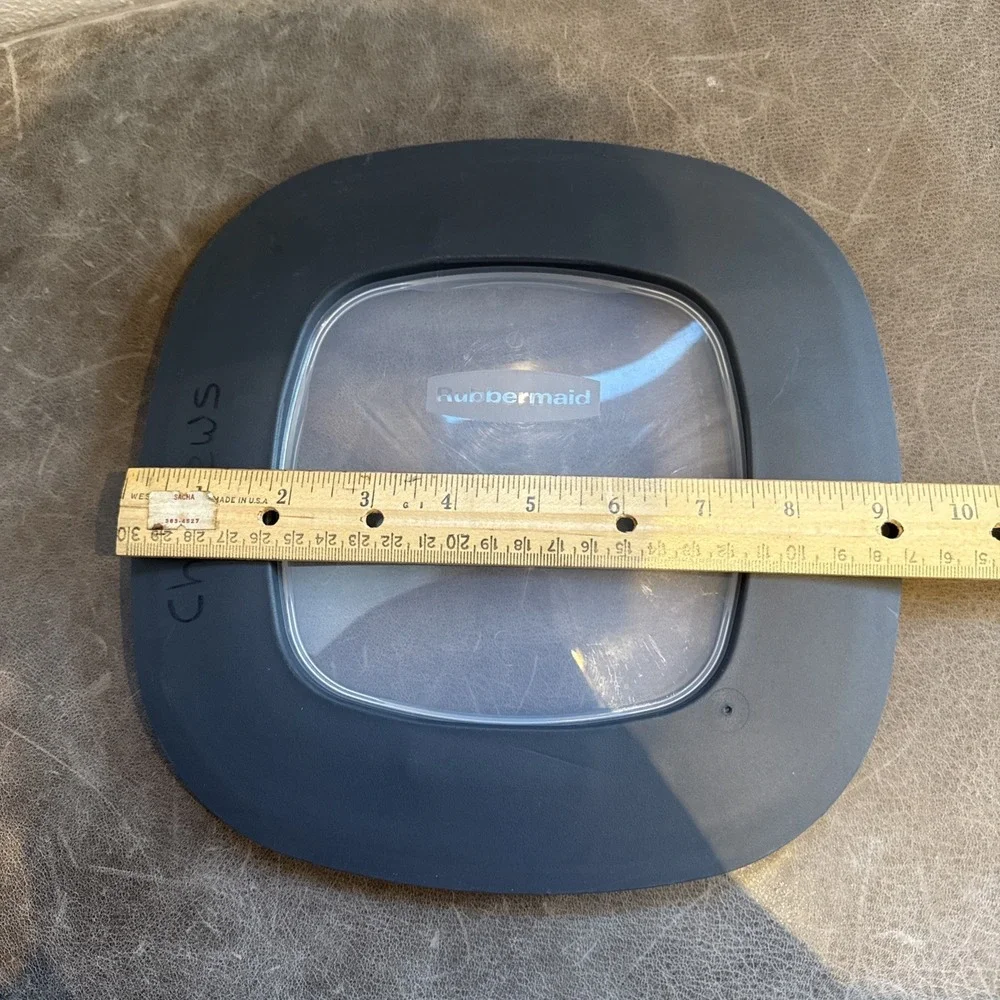 Rubbermaid Replacement Lid Black 9 3/8